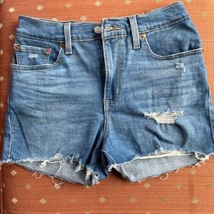Levi’s high-rise shorts